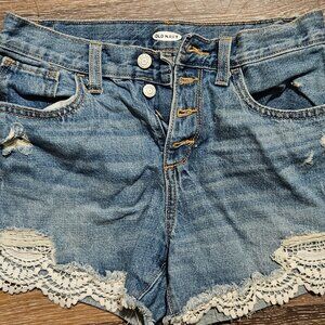 Old Navy Lace 4 button Shorts Girls
